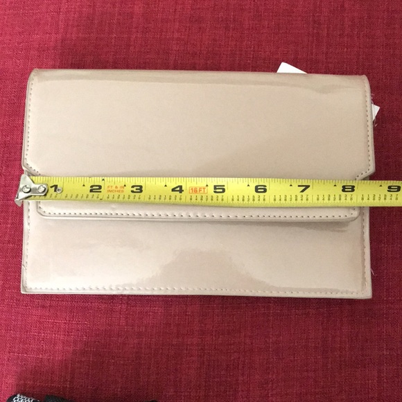 Tan Clutch - Picture 7 of 8